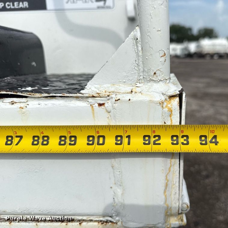 image for item EG6039 2008 Freightliner Business Class M2 digger derrick truck