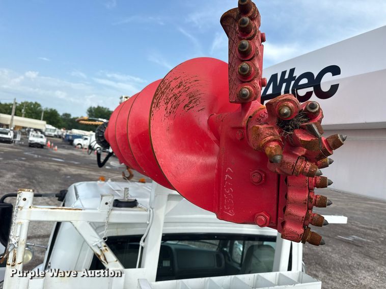 image for item EG6039 2008 Freightliner Business Class M2 digger derrick truck