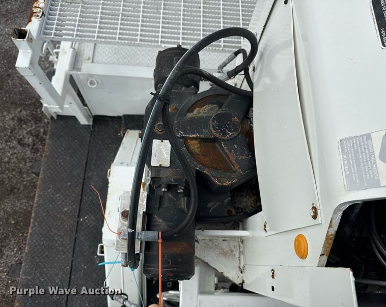 image for item EG6039 2008 Freightliner Business Class M2 digger derrick truck