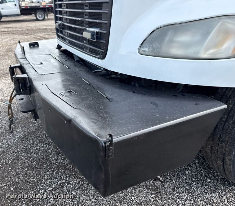 image for item EG6039 2008 Freightliner Business Class M2 digger derrick truck