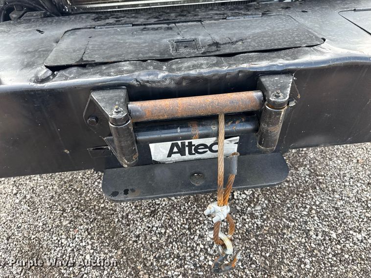 image for item EG6039 2008 Freightliner Business Class M2 digger derrick truck