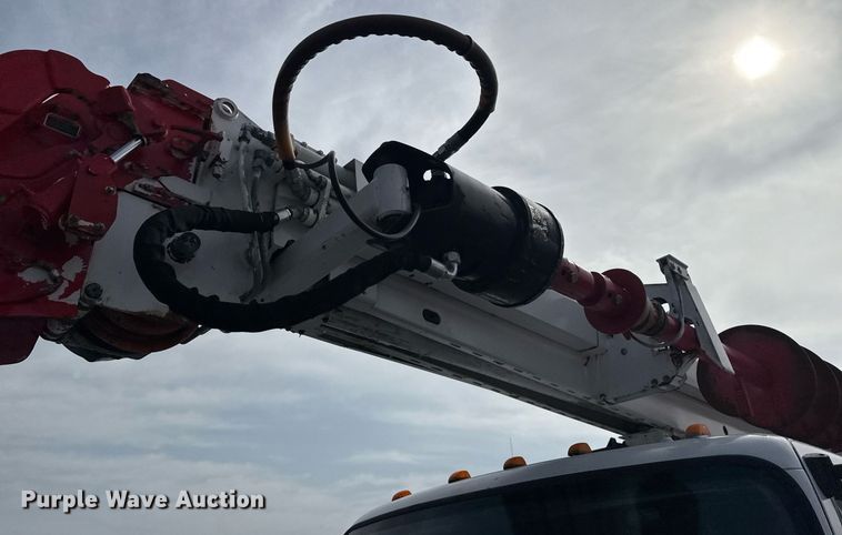 image for item EG6039 2008 Freightliner Business Class M2 digger derrick truck