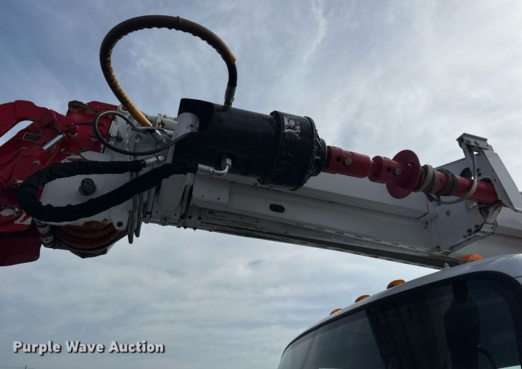 image for item EG6039 2008 Freightliner Business Class M2 digger derrick truck