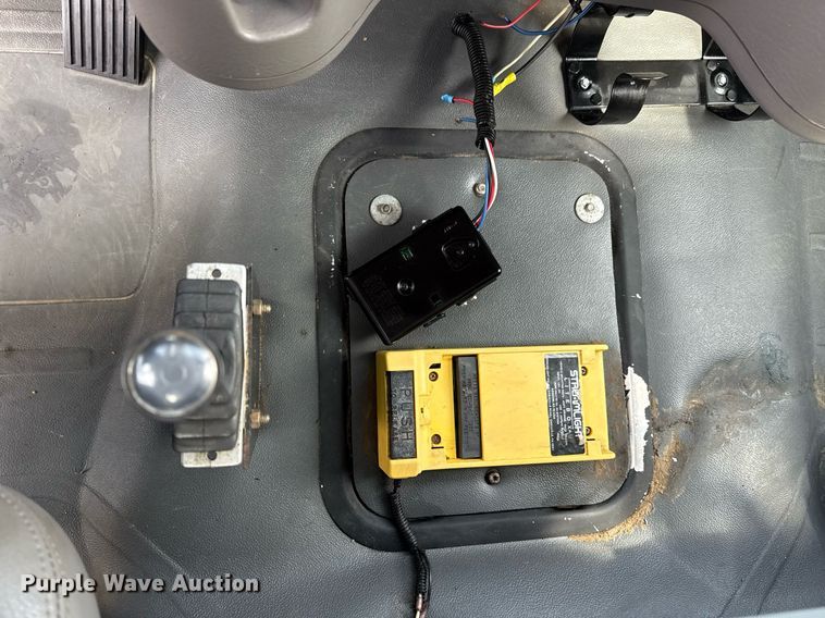 image for item EG6039 2008 Freightliner Business Class M2 digger derrick truck