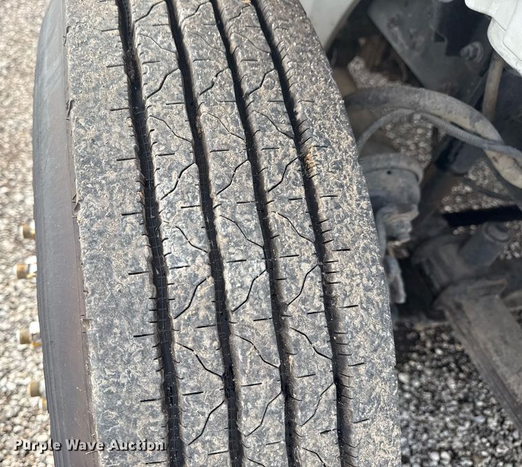 image for item EG6039 2008 Freightliner Business Class M2 digger derrick truck