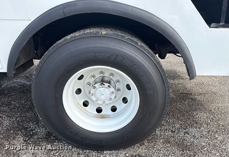 image for item EG6039 2008 Freightliner Business Class M2 digger derrick truck