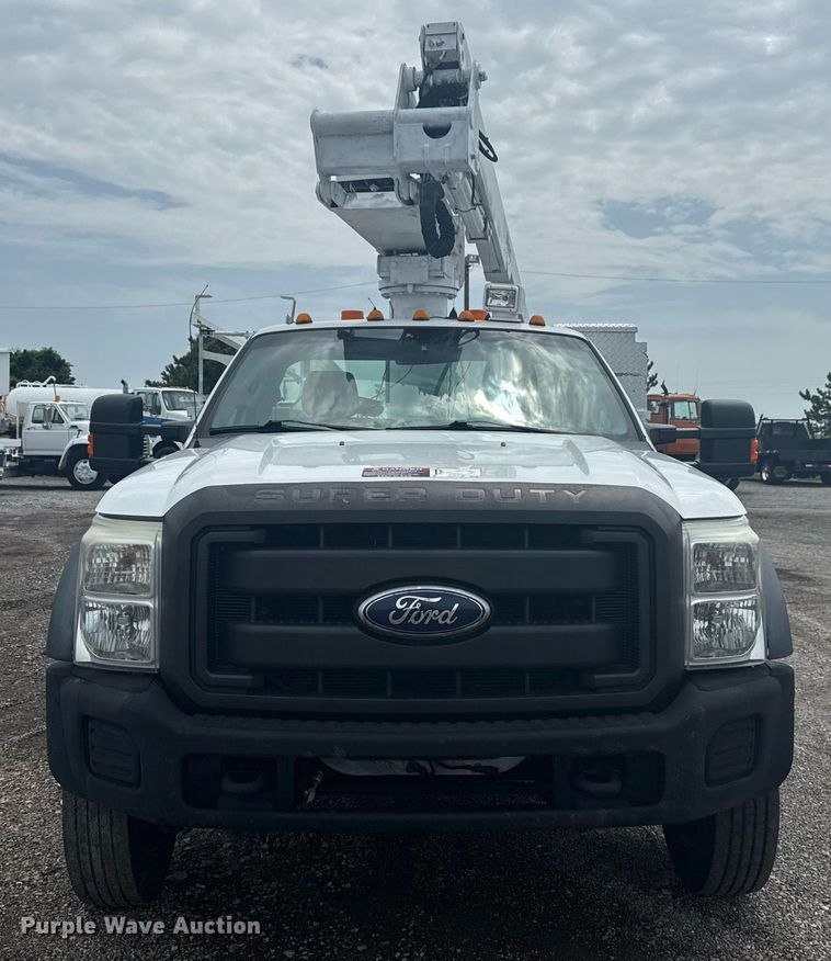 image for item EG6041 2011 Ford F450 Super Duty bucket truck