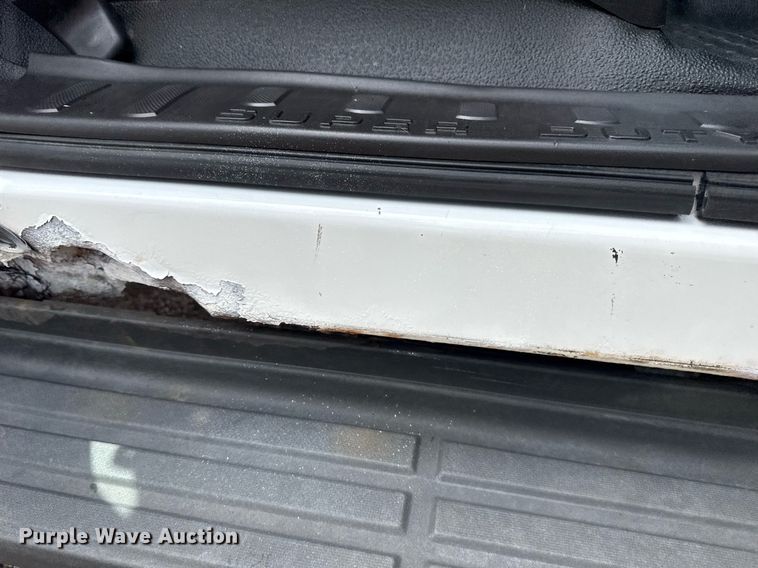 image for item EG6041 2011 Ford F450 Super Duty bucket truck