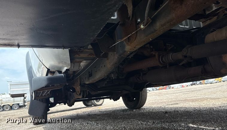 image for item EG6041 2011 Ford F450 Super Duty bucket truck