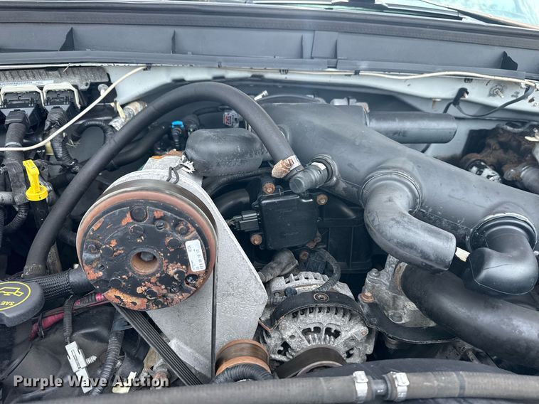 image for item EG6041 2011 Ford F450 Super Duty bucket truck