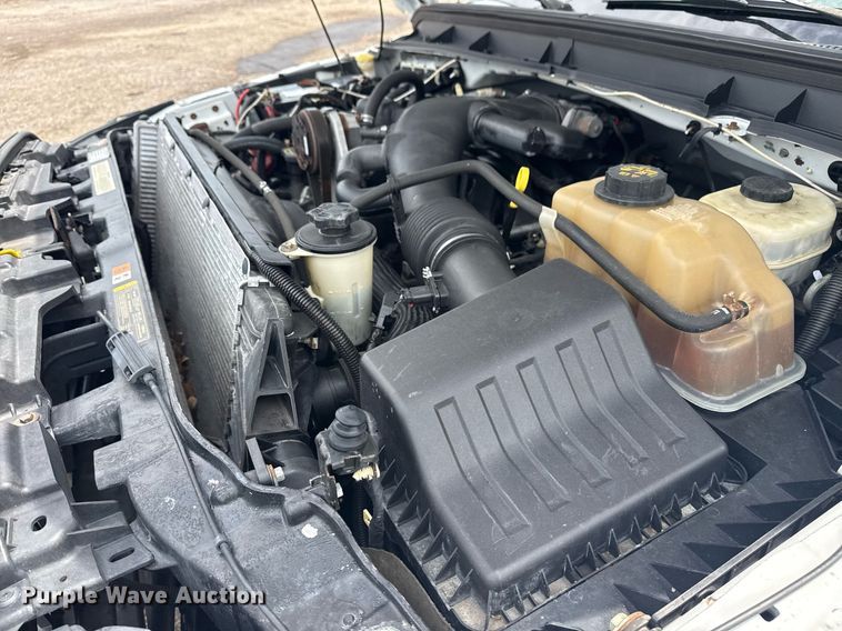 image for item EG6041 2011 Ford F450 Super Duty bucket truck