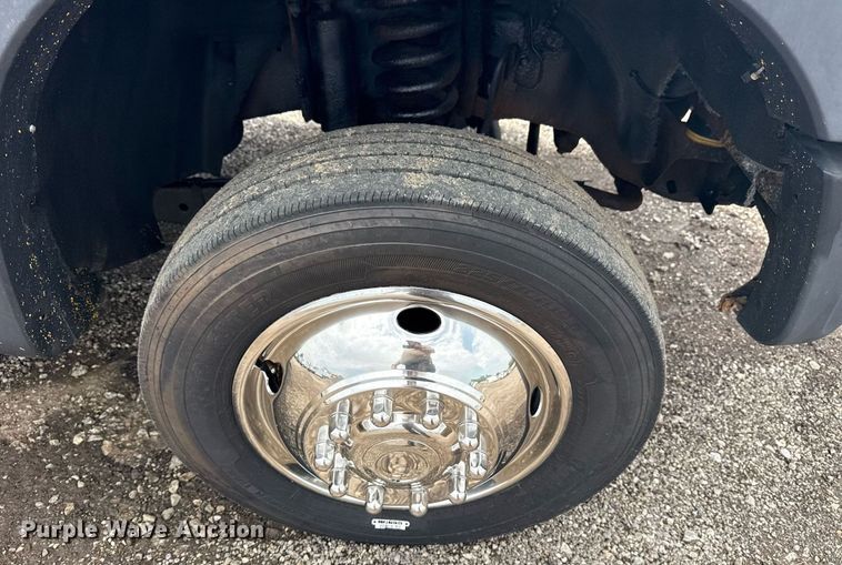 image for item EG6041 2011 Ford F450 Super Duty bucket truck