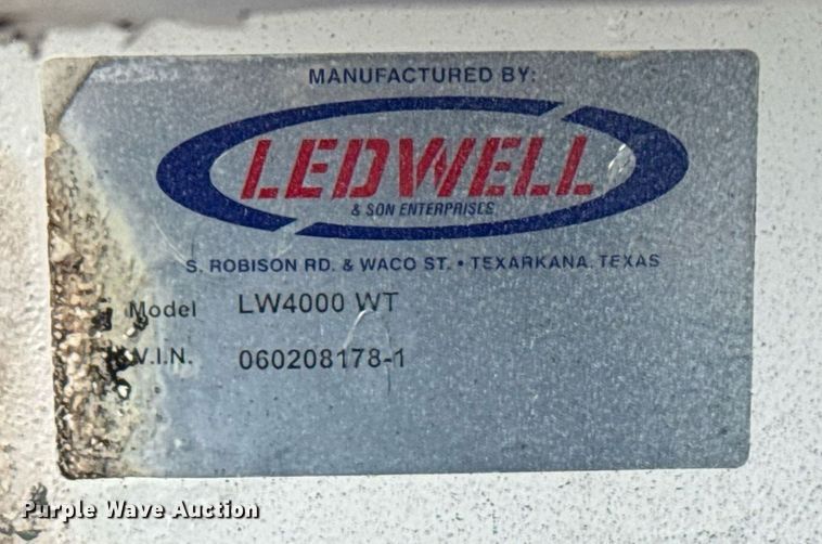 image for item EG6044 2003 Sterling L9500 water truck