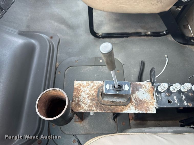 image for item EG6044 2003 Sterling L9500 water truck