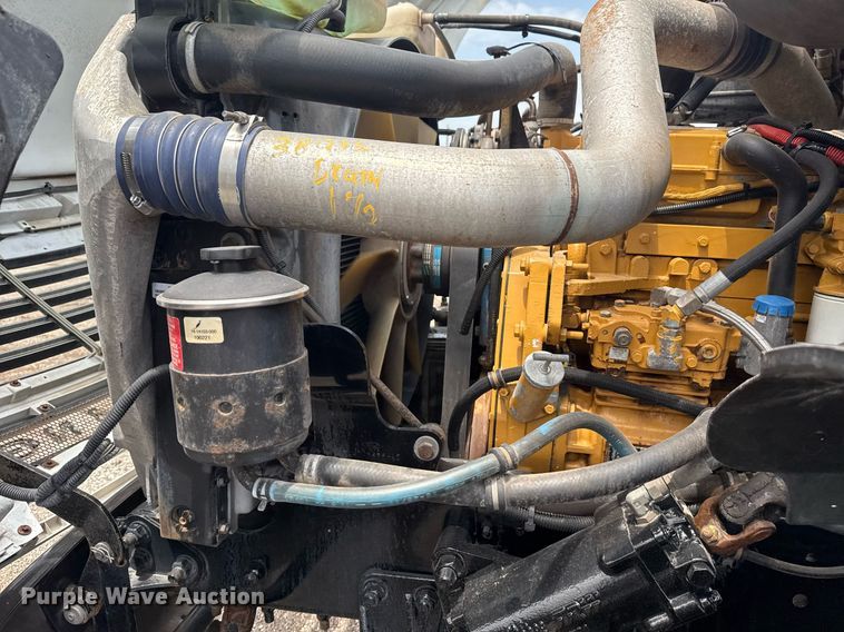 image for item EG6044 2003 Sterling L9500 water truck