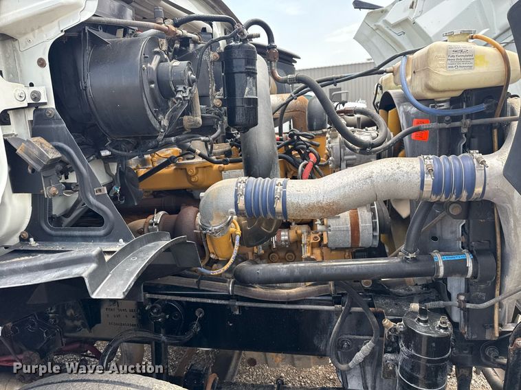 image for item EG6044 2003 Sterling L9500 water truck