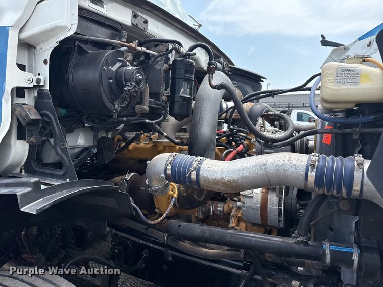 image for item EG6044 2003 Sterling L9500 water truck