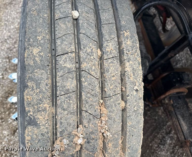 image for item EG6044 2003 Sterling L9500 water truck