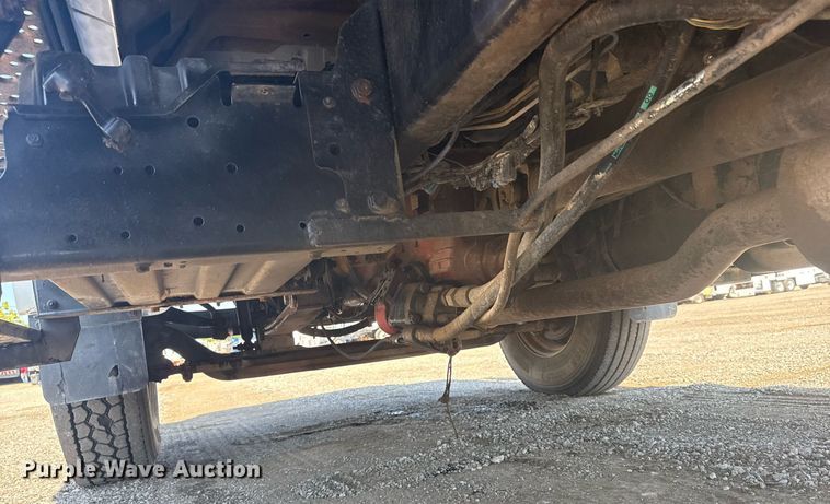 image for item EG6053 2005 Ford F750 Super Duty dump truck