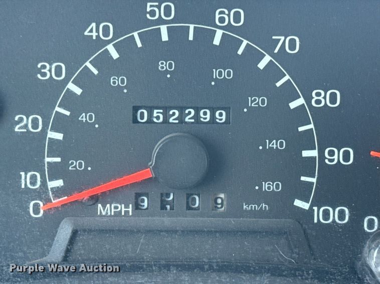 image for item EG6053 2005 Ford F750 Super Duty dump truck