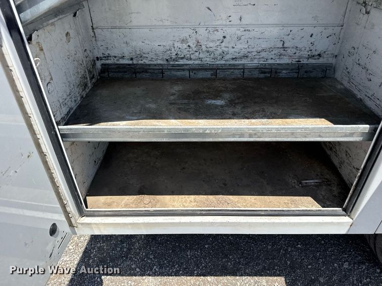 image for item EG6057 2015 Chevrolet Silverado 2500HD utility bed pickup truck