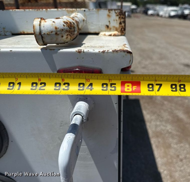 image for item EG6057 2015 Chevrolet Silverado 2500HD utility bed pickup truck