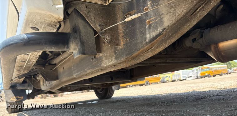 image for item EG6057 2015 Chevrolet Silverado 2500HD utility bed pickup truck