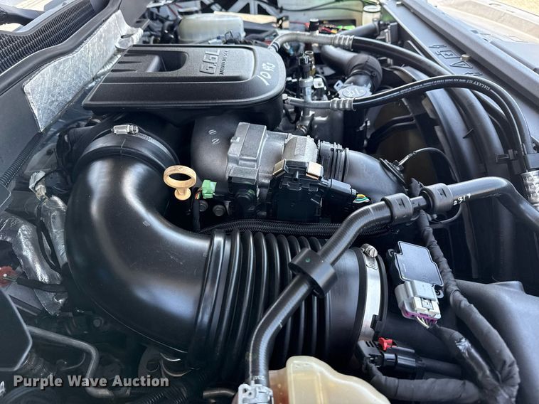 image for item EG6057 2015 Chevrolet Silverado 2500HD utility bed pickup truck