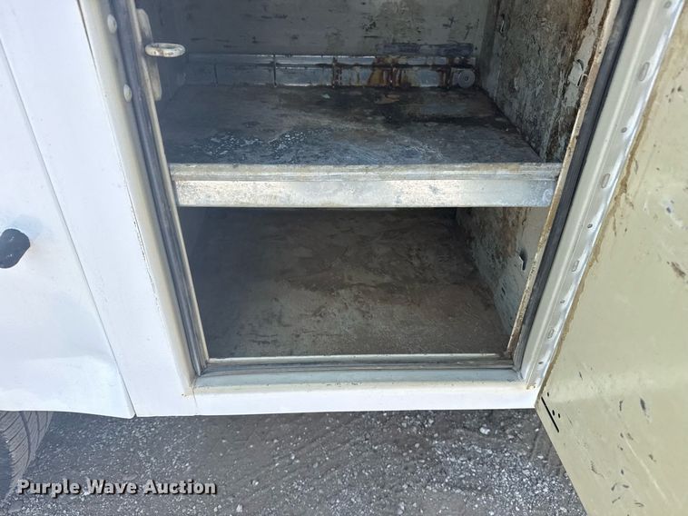 image for item EG6059 2013 Chevrolet Silverado 3500HD utility bed pickup truck