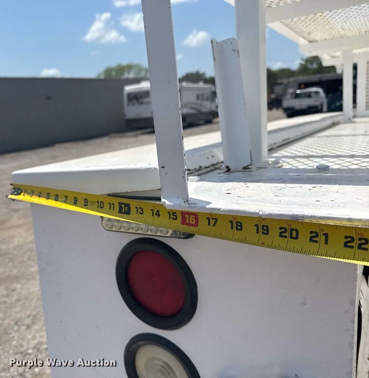 image for item EG6059 2013 Chevrolet Silverado 3500HD utility bed pickup truck