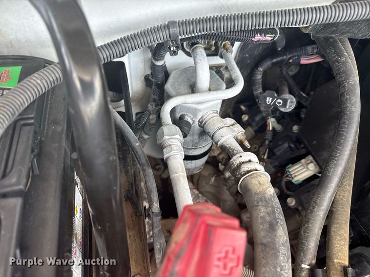 image for item EG6059 2013 Chevrolet Silverado 3500HD utility bed pickup truck