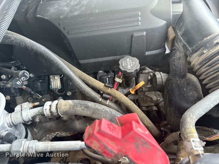 image for item EG6059 2013 Chevrolet Silverado 3500HD utility bed pickup truck