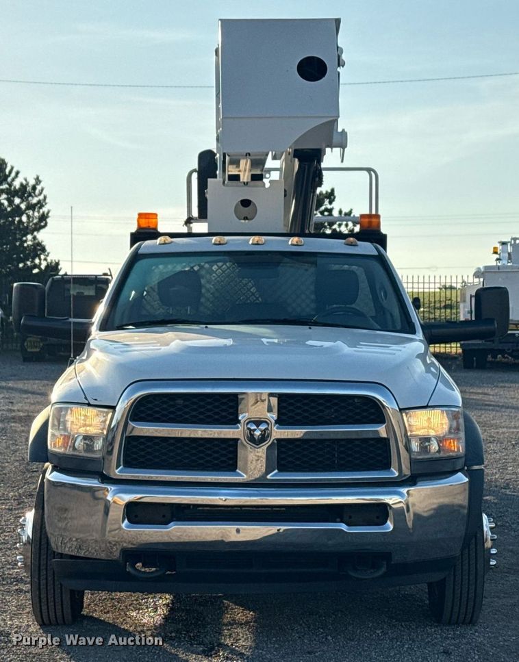 image for item EG6065 2014 Dodge Ram 5500HD bucket truck