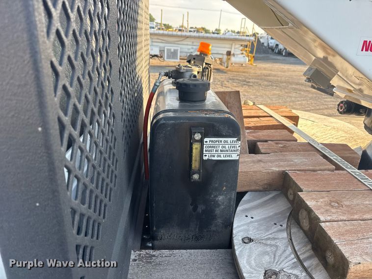 image for item EG6065 2014 Dodge Ram 5500HD bucket truck