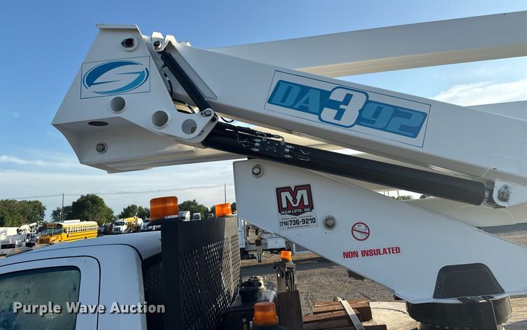 image for item EG6065 2014 Dodge Ram 5500HD bucket truck