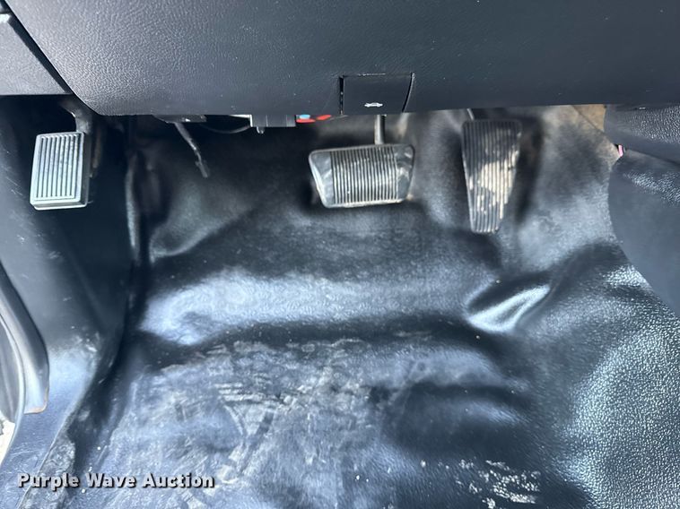 image for item EG6065 2014 Dodge Ram 5500HD bucket truck