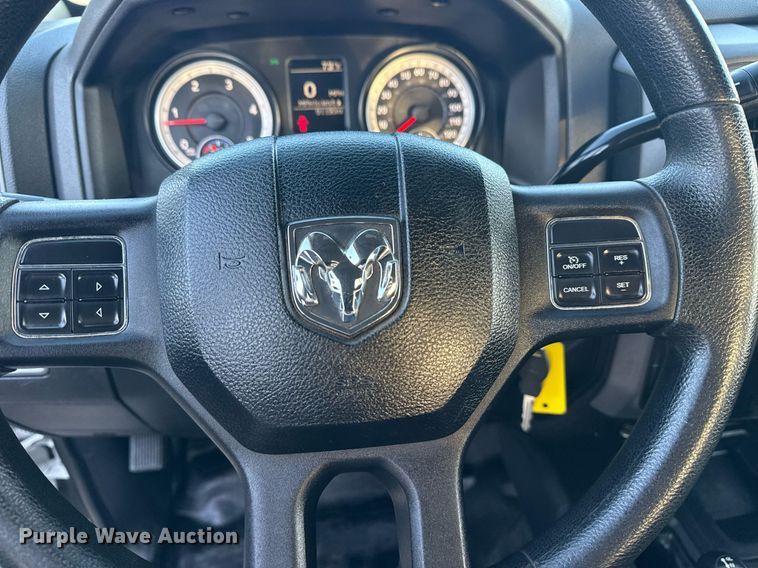 image for item EG6065 2014 Dodge Ram 5500HD bucket truck