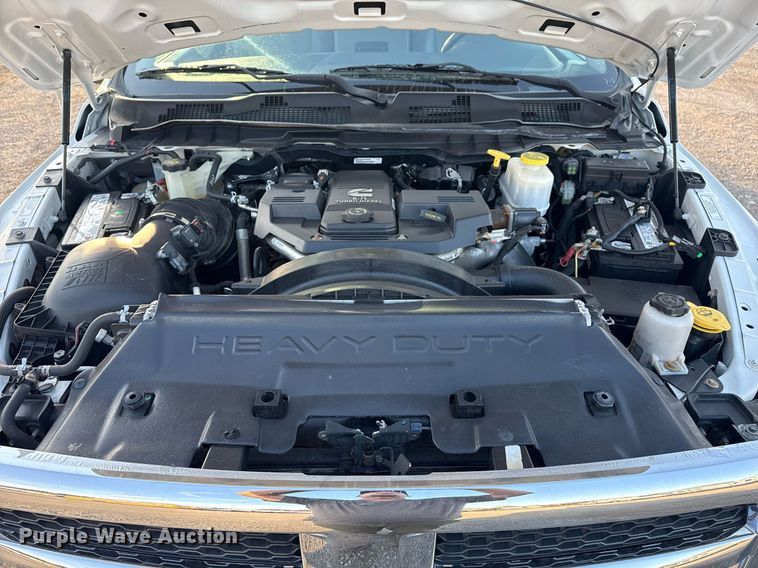 image for item EG6065 2014 Dodge Ram 5500HD bucket truck