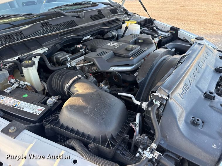 image for item EG6065 2014 Dodge Ram 5500HD bucket truck