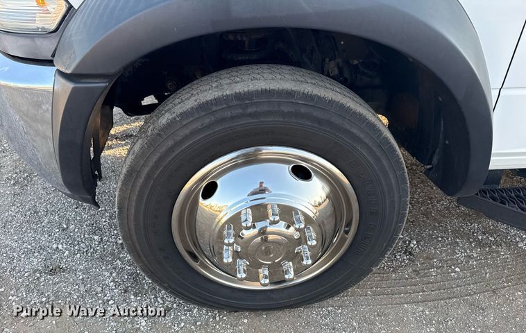 image for item EG6065 2014 Dodge Ram 5500HD bucket truck