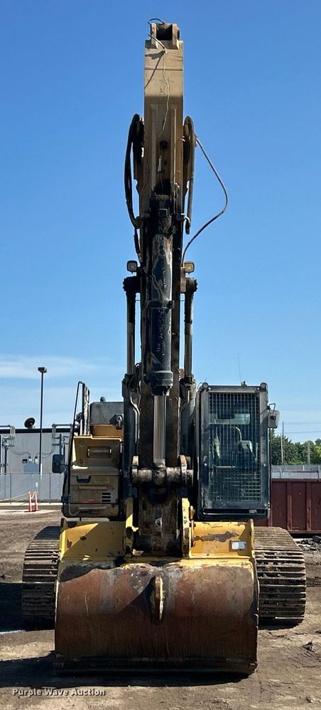 EXCAVADORA 2018 CATERPILLAR 349FL