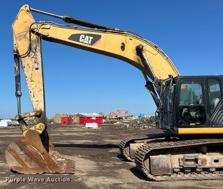 image for item EK8365 2018 Caterpillar 349FL excavator