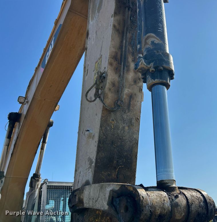 image for item EK8365 2018 Caterpillar 349FL excavator