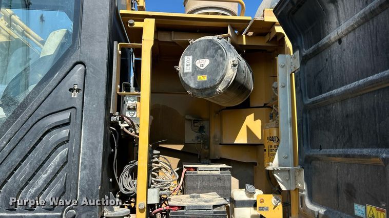 image for item EK8365 2018 Caterpillar 349FL excavator