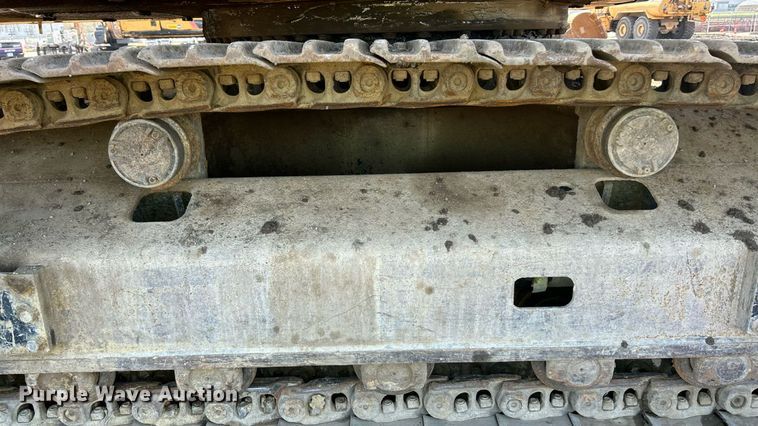 image for item EK8365 2018 Caterpillar 349FL excavator