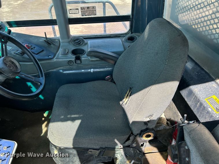 image for item EK8366 2003 John Deere 400D water wagon