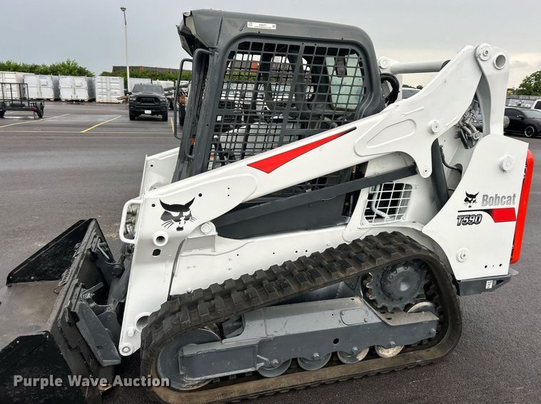 image for item EK8377 2016 Bobcat T590 tracked skid steer loader