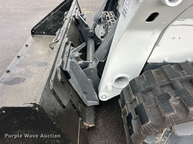 image for item EK8377 2016 Bobcat T590 tracked skid steer loader
