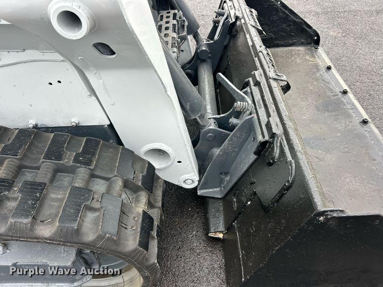 image for item EK8377 2016 Bobcat T590 tracked skid steer loader