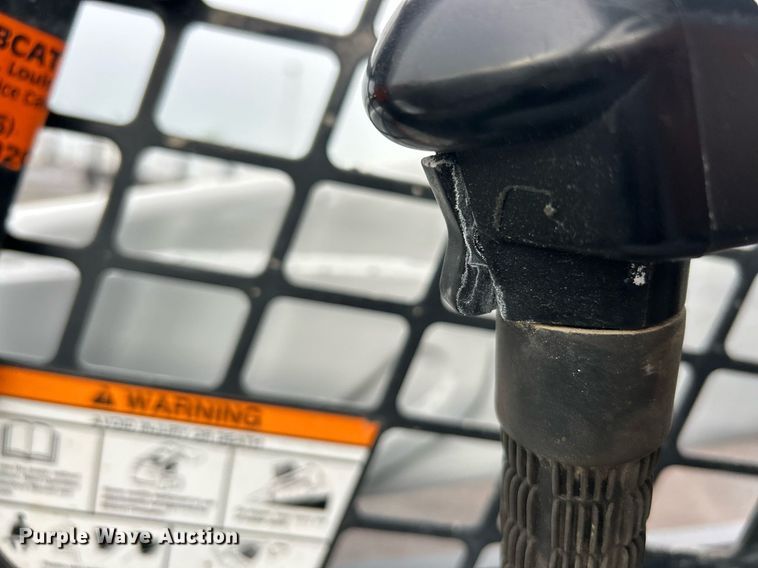 image for item EK8377 2016 Bobcat T590 tracked skid steer loader